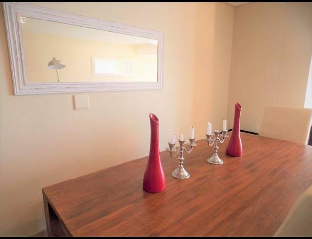 2 BEDROOM PROPERTY TO RENT IN STRAND